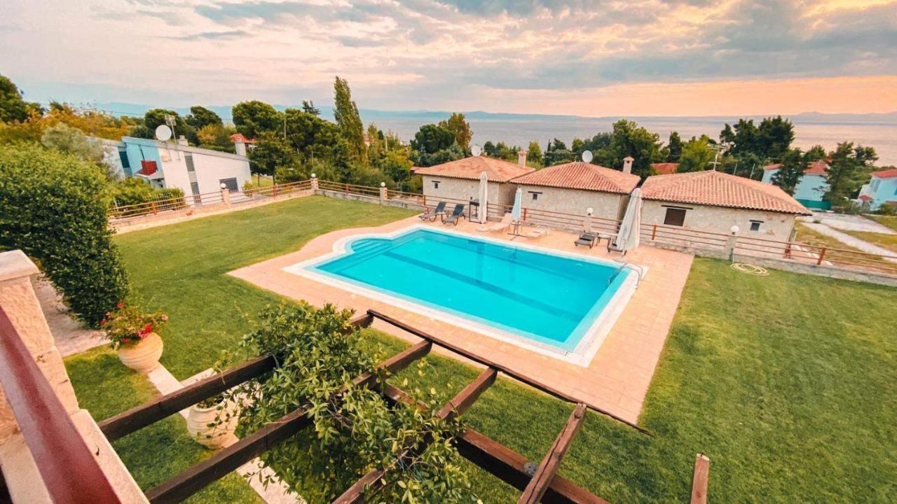 Daphne Villas Kriopijí Kültér fotó